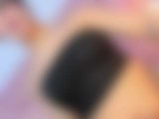 Live cam show with Vanessapintoo - Big Cock on camwithhim.com