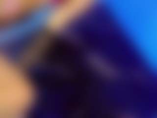 Live cam show with Zara-gill - Average on madthumbs