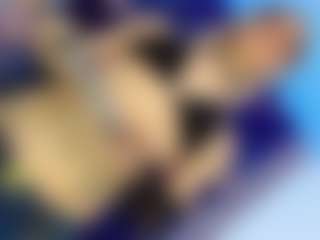 Live cam show with Zara-gill - Submissive on SmokeAndPoke