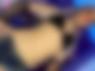 Live cam show with Zara-gill - Black Hair on dropp.cam