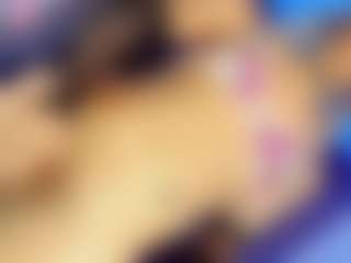 Live cam show with Zara-gill - Spank on Livezox