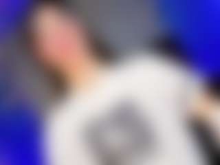 Live cam show with Zara-gill - Facial Piercings on sexylive.show