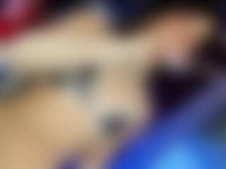 Live cam show with Zara-gill - Smoking on Camsoda