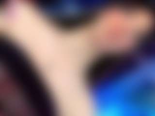 Live cam show with Zara-gill - Facial Piercings on Streamer API
