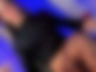 Live cam show with Zara-gill - Black Hair on Camsoda