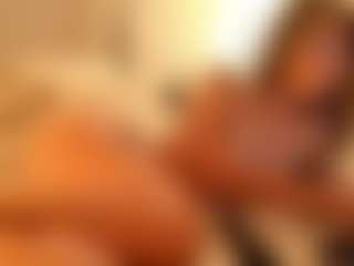 Amira Noire's Live Sex Cam Show
