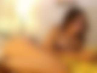 Amira Noire's Live Sex Cam Show