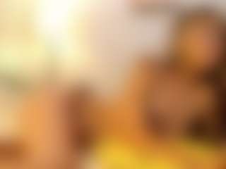 Amira Noire's Live Sex Cam Show