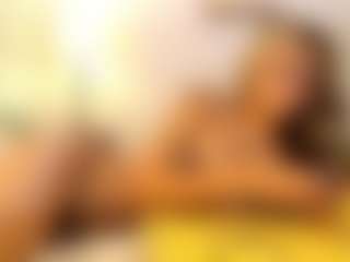 Amira Noire's Live Sex Cam Show