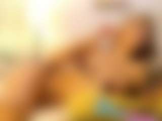 Amira Noire's Live Sex Cam Show