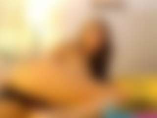Amira Noire's Live Sex Cam Show