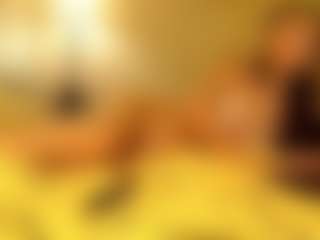 Amira Noire's Live Sex Cam Show