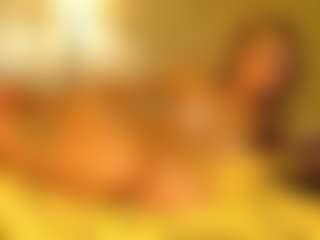 Amira Noire's Live Sex Cam Show