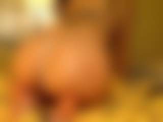 Amira Noire's Live Sex Cam Show