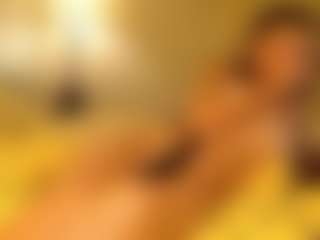 Amira Noire's Live Sex Cam Show