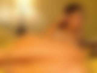 Amira Noire's Live Sex Cam Show