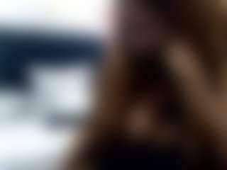 BustyXMilf's Live Sex Cam Show
