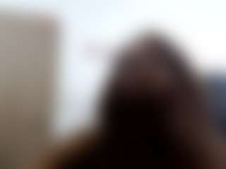 Live cam show with BustyXMilf - Average on Free Soda