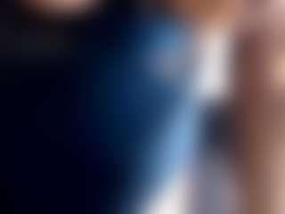 BustyXMilf's Live Sex Cam Show