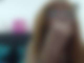 Live cam show with BustyXMilf - Butt Plug on hrnylive.com