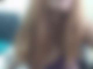 BustyXMilf's Live Sex Cam Show