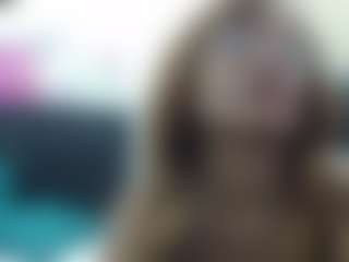 BustyXMilf's Live Sex Cam Show