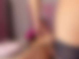 Live cam show with dylan-greyy - No Smoking on Camsoda