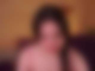 Live cam show with EdytClemon - Raven Hair on Milf Play