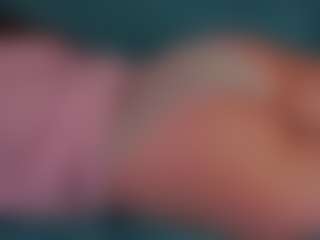 Live cam show with EdytClemon - Ass Clapping on CamwithHer