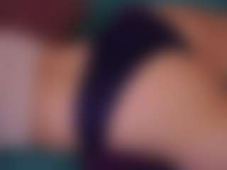 EdytClemon's Live Sex Cam Show