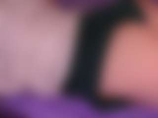 Live cam show with EdytClemon - Ass Clapping on Free Soda