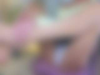 Live cam show with Lisa - Blonde Hair on Fapmatic.com