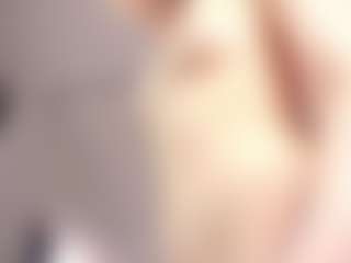Live cam show with BonnieHenley - Amateur on xxxlivecams.org