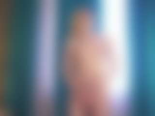 BonnieHenley's Live Sex Cam Show