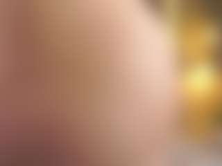 Live cam show with BonnieHenley - Young Adult on Milfs Live