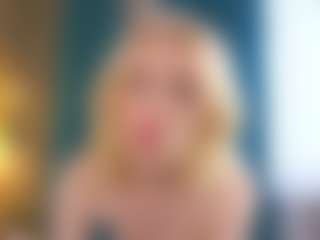 Live cam show with BonnieHenley - Yoga on Hubzter Live