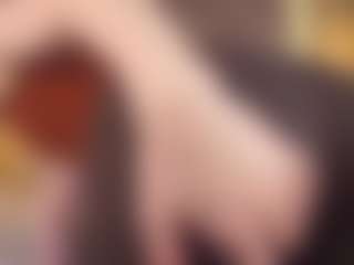 Live cam show with BonnieHenley - Normal on Camsoda