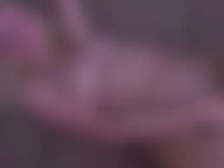 Live cam show with BonnieHenley - Blue Eyes on TeamSkeetLive