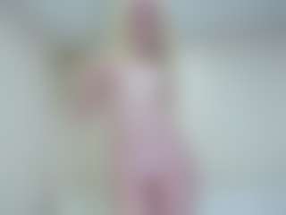 Live cam show with BonnieHenley - Normal on Cam Slut