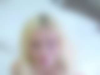 Live cam show with BonnieHenley - Body Massage on Soda Cam