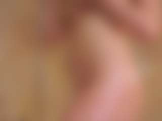 BonnieHenley's Live Sex Cam Show