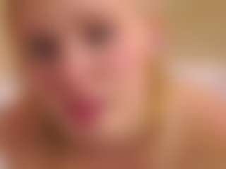 BonnieHenley's Live Sex Cam Show