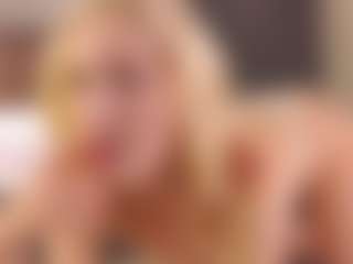 BonnieHenley's Live Sex Cam Show