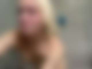 Live cam show with BonnieHenley - Amateur on nudelive.tv