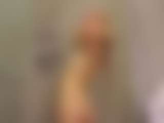 Live cam show with BonnieHenley - Teen (18+) on boobsie.com