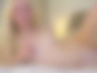 BonnieHenley's Live Sex Cam Show