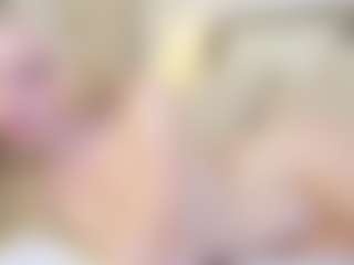 BonnieHenley's Live Sex Cam Show