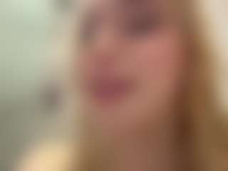 BonnieHenley's Live Sex Cam Show