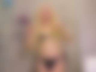 BonnieHenley's Live Sex Cam Show