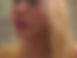 BonnieHenley's Live Sex Cam Show